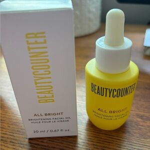 Beautycounter all bright brightening oil